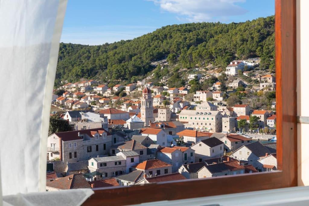 Bento Apartment - Best View On Town And Sea Pucisca Exteriér fotografie
